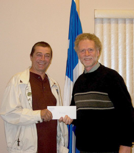 Remise symbolique  M. Ral Darveau